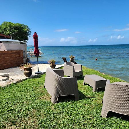 Duplex En Bord De Mer Fare Tahitea Pension Taputapuapea Luaran gambar