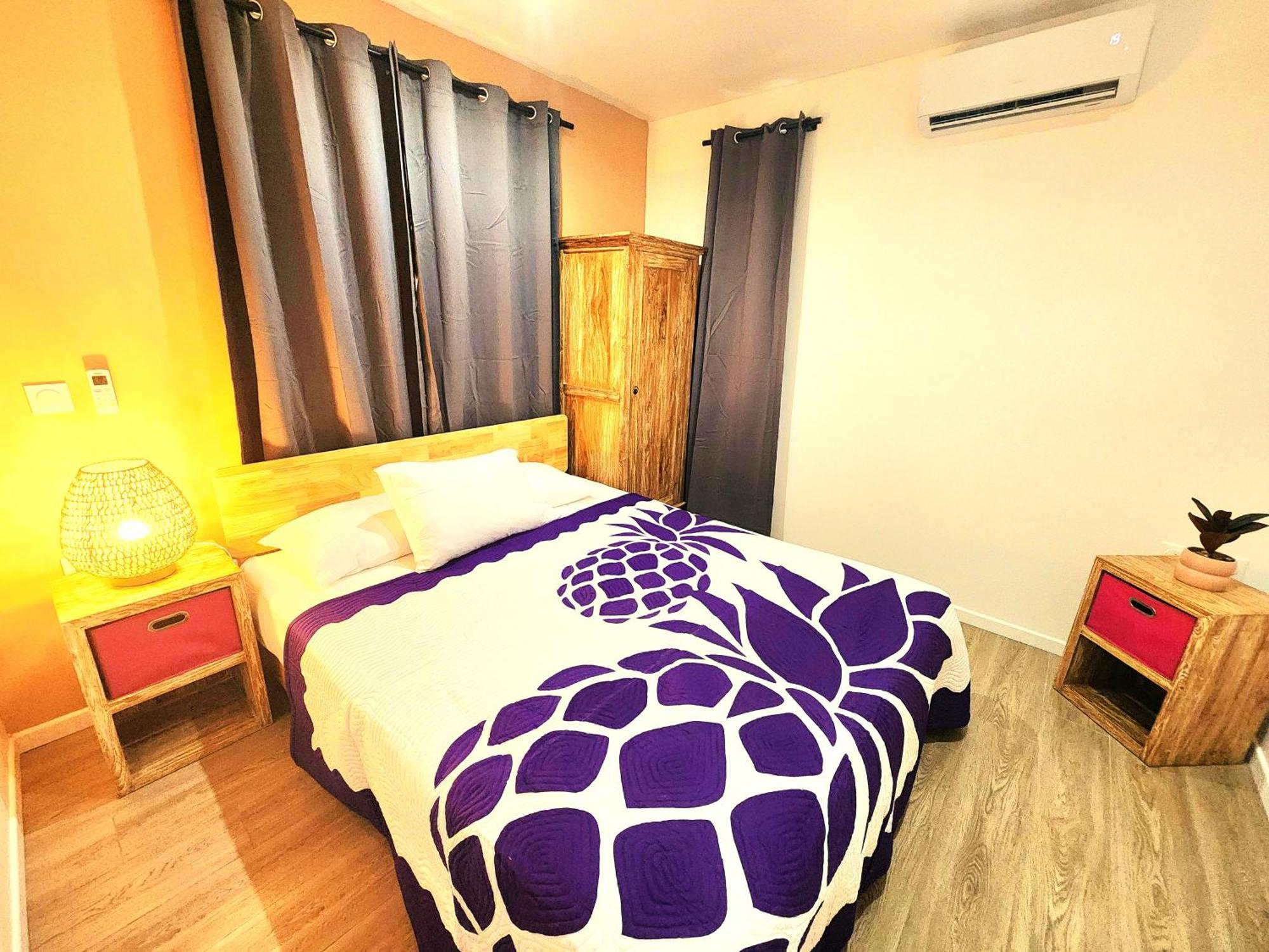 Duplex En Bord De Mer Fare Tahitea Pension Taputapuapea Luaran gambar