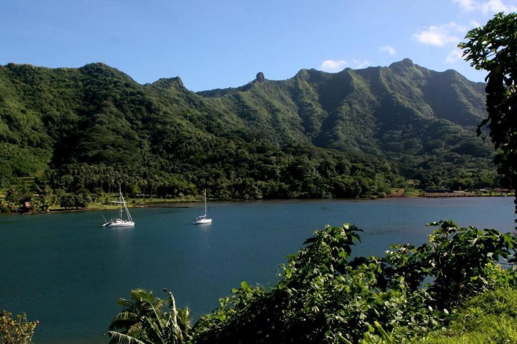 Duplex En Bord De Mer Fare Tahitea Pension Taputapuapea Luaran gambar